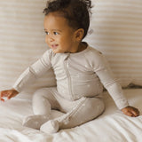 Quincy Mae - Bamboo Zip Footie - Snowmen