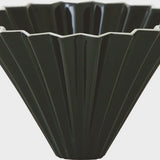 Origami - Medium Dripper & Holder - Black