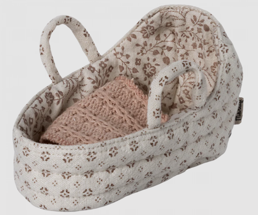 Maileg - Carry Cot for Baby Mouse